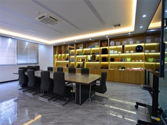 การสนับสนุนที่กําหนดเอง MPPO แอนติสตาติก Jedec IC Tray สําหรับองค์ประกอบอิเล็กทรอนิกส์ ESD PCBA