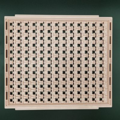 ราคาดี บรรจุภัณฑ์ถาด ESD IC ที่มีสีสันอุปกรณ์ถ่ายโอนพลาสติกป้องกันไฟฟ้าสถิตย์ ออนไลน์